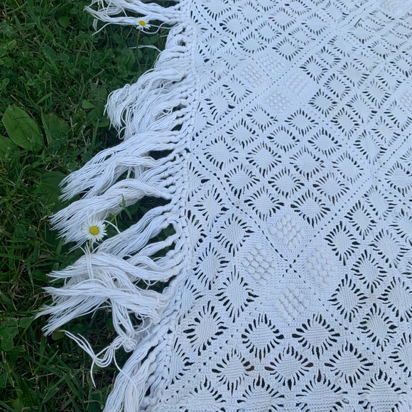 Crochet Bedspread - Picture 6 of 6